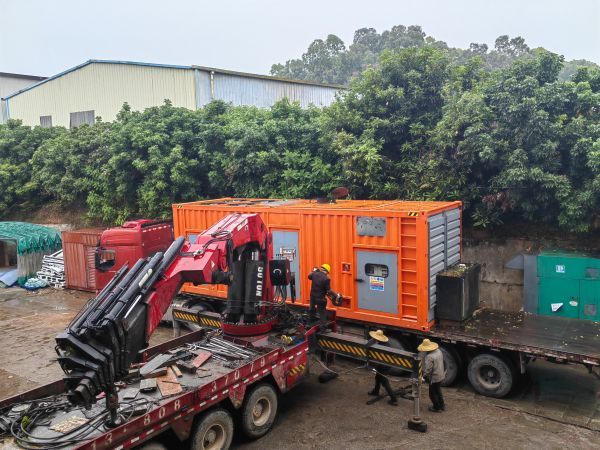 影響柴油發(fā)電機組使用壽命的因素?